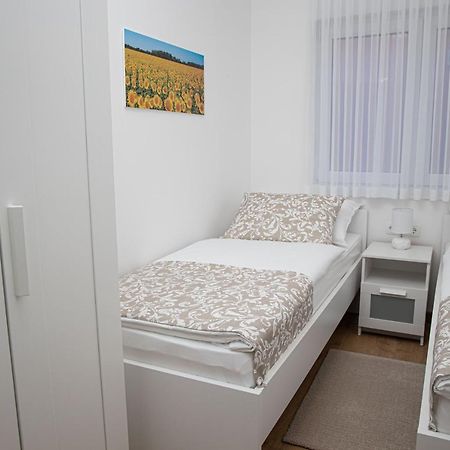 Apartmani Orion - Kasiopeja Винковцы Экстерьер фото